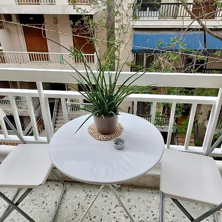 Christina-anna Athens: Center Near Acropolis And National Gardens Apartment *