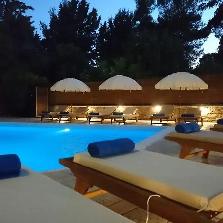 Anastazia Luxury & Hotel