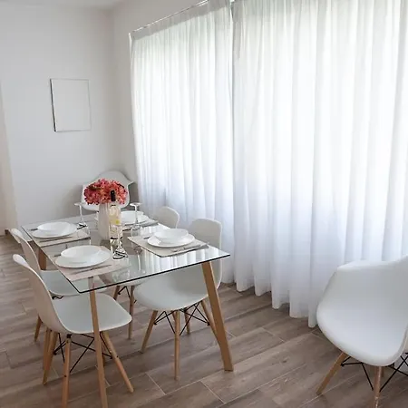 Bright 2br In Palaio Faliro- Apartment