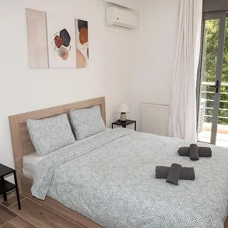 Bright 2br In Palaio Faliro- Apartment Athens