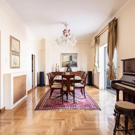 Time Classic: Pianist's 5th Fl @ Acropolis Apartment