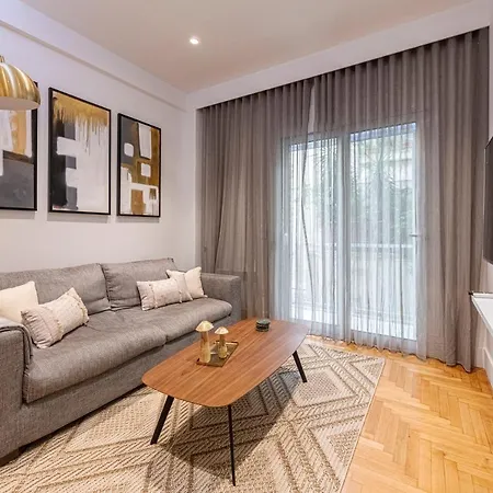Phaedrus Living: Executive Flat Kolonaki