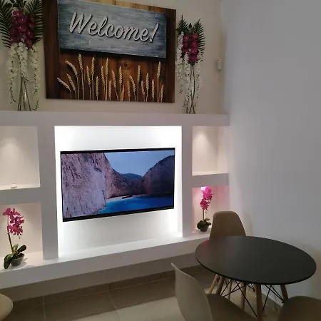 η ωραία των αθηνών Apartment
