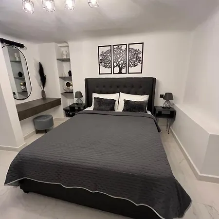 Riviera-melrod-athens Apartment *