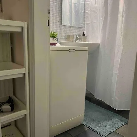 Apartament Charming House In Atena
