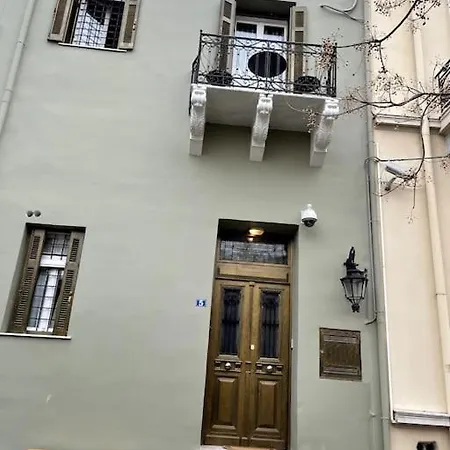 Living In A Cave Under Acropolis Apartment Athens