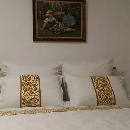 Bed & Breakfast In Atene