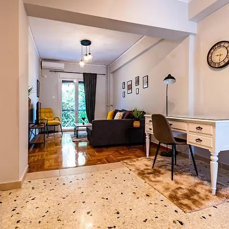 The Athenian Hideaway 2- Bedroom In Thiseio Atenas
