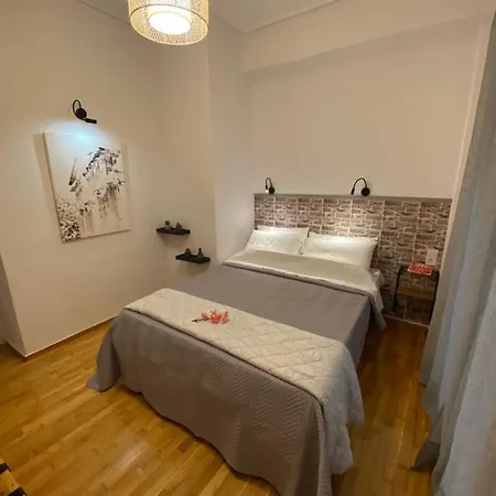 Nike's Katechaki Apartment *