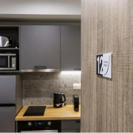 Raise Averof Serviced Apartment