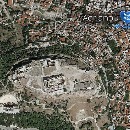Adrianou At Heart Of Plaka