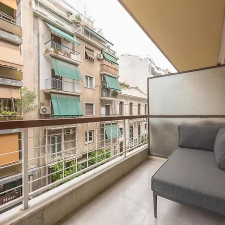 Victoria Divas Paradise Apartment Athens