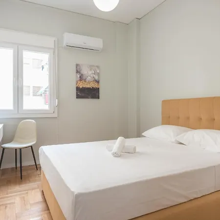 Victoria Divas Paradise Apartment Athens