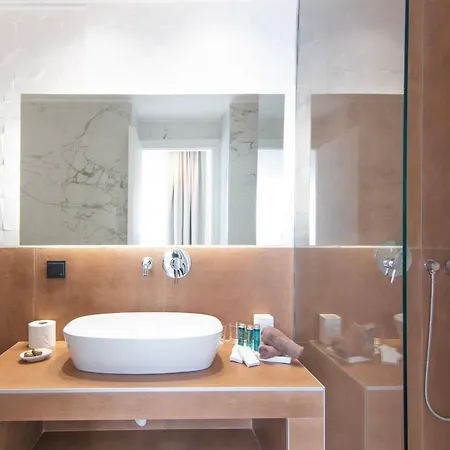 Mythodea Apartment *