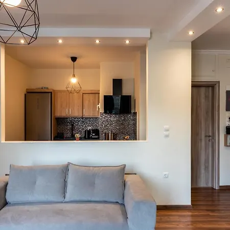 Luxury Overlooking The Citadel Of Tsakas