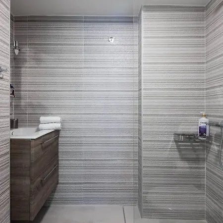 Fully Renovated Cosy Downtown Exarcheia! * Athens