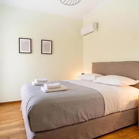 Aris123 By Smart Cozy Suites: Aparthotel 3*