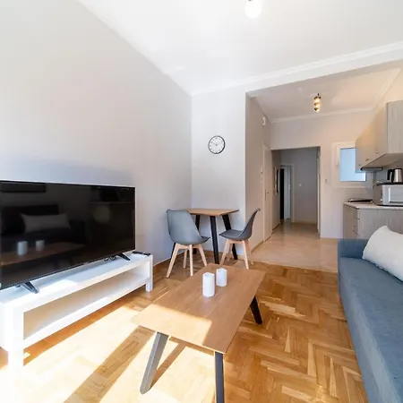 Aris123 By Smart Cozy - In The Heart Of - 5 Minutes From Metro - Available 24hr 3*