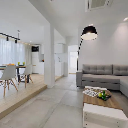 The Dazzling Glimpse Acropolis Apartment Athens