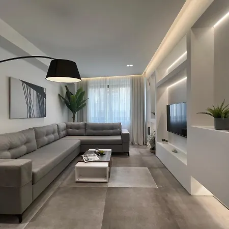 The Dazzling Glimpse Acropolis Apartment *