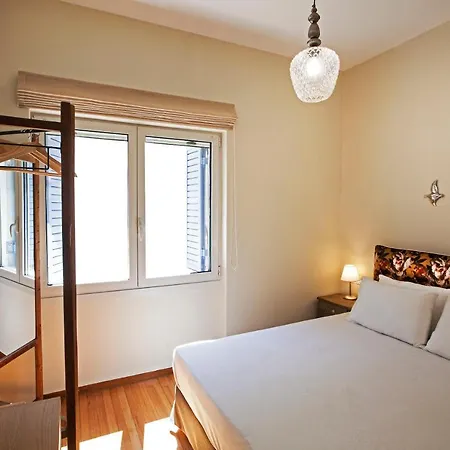 Bentzi Boutique 4 Apartment *