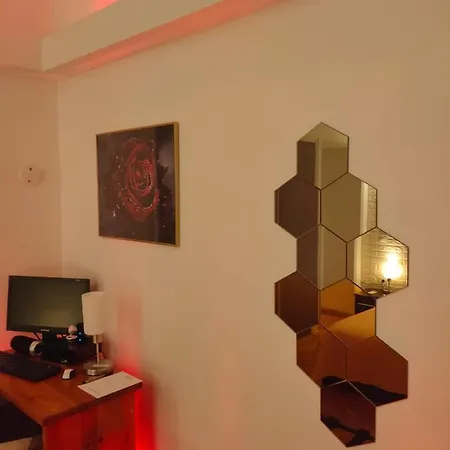 Apartment Riviera With Seaview, 15' To Acropolis Athens