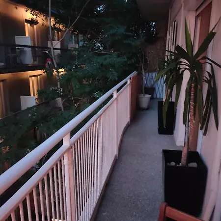 Riviera With Seaview, 15' To Acropolis Apartment *