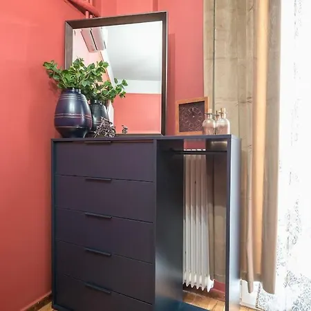 Apartment Rest Sleep Repeat By Museum In A Modern Victorian Way Athens