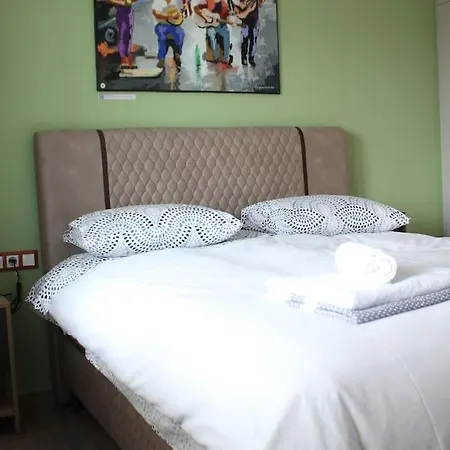 Apartment Agnes Filopappou Athens