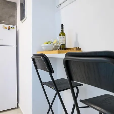 Rizari Cozy Афины