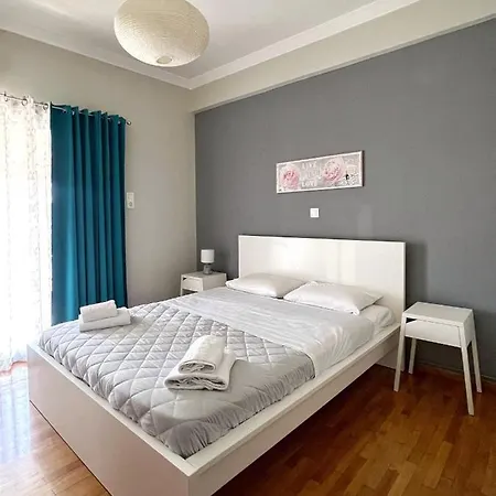 Mario's Comfortable Local Apartment, Next To Metro Station, Close To Acropolis Athens