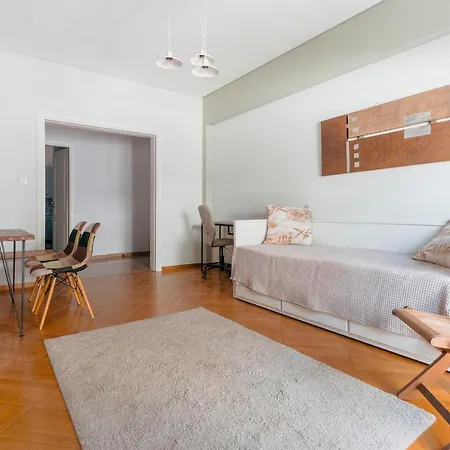 Comfortable 2 Bd Close To Archeological Museum Athens