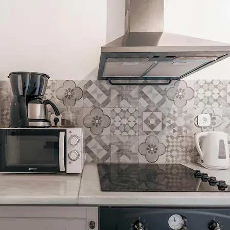Apartment Comfortable 2 Bd Close To Archeological Museum Athens