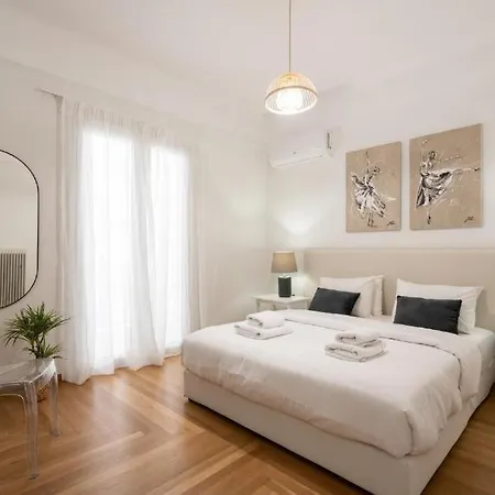 Διαμέρισμα Vibrant Urban Getaway: Modern 1-bedroom Near Bars, Parks, And Metro Αθήνα