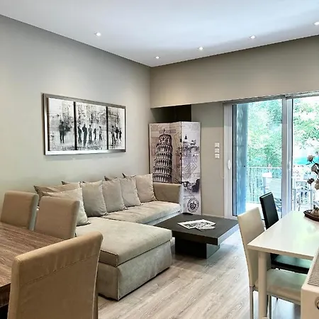 Apartment Deluxe *