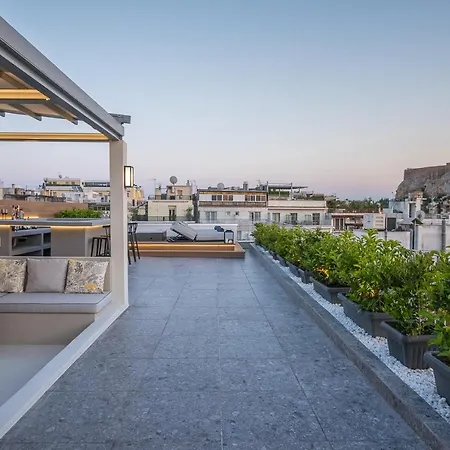 Eclectic Acropolis Rooftop Loft Apartment *