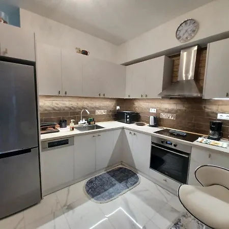 Zen Neapoli Penthouse Maisonette Apartamento