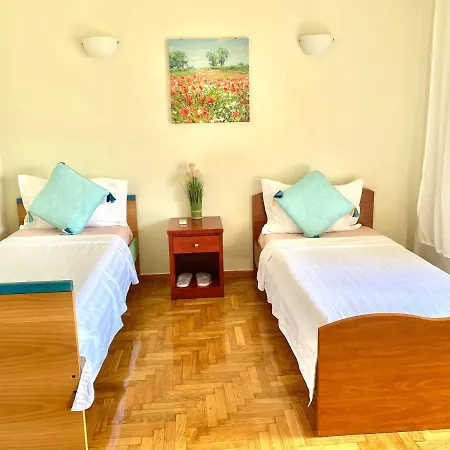 Quiet Near Subway And Acropolis 2 Bedrooms Apt Apartment Athen