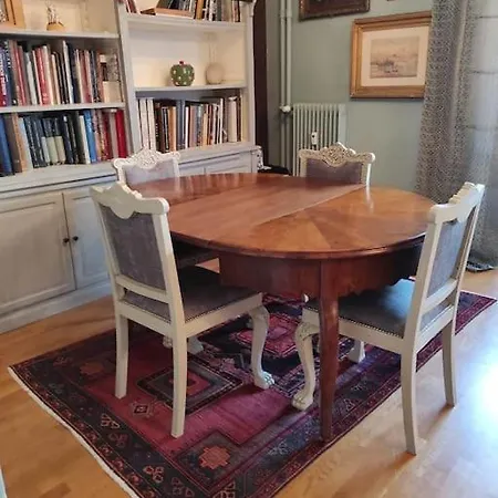 Apartment Seaside Artistic In Glyfada Athens