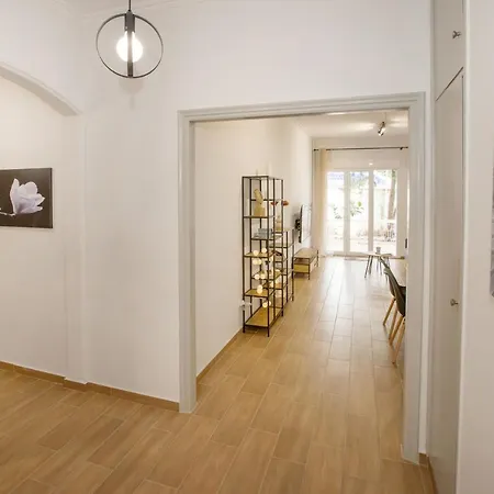 Apartment Beautiful Near The Sea By Ghh Athens