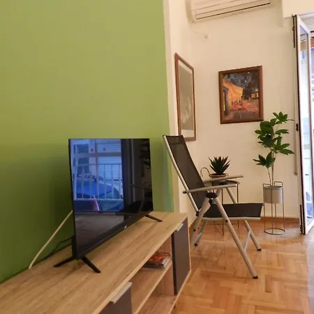 Apartment Vasia's Cosy In Athens, 