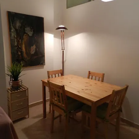 Vasia's Cosy In Athens, 
