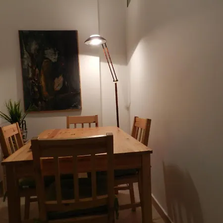 Vasia's Cosy In Athens, 