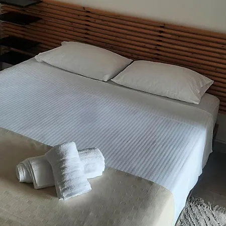 Apartment το σπίτι του καπετάνιου στη βουλιαγμένη Athens