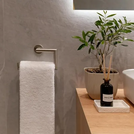 Apartment Acropolis Deluxe 1br