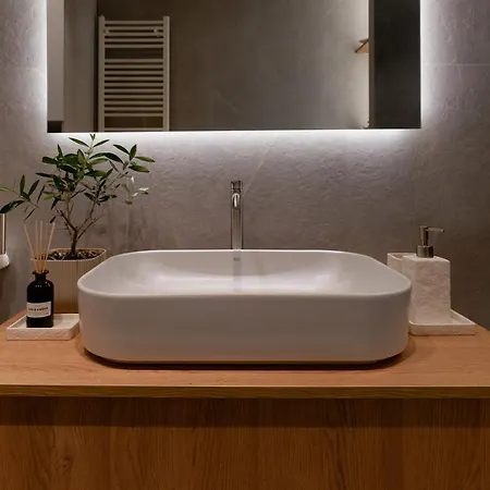 Acropolis Deluxe 1br Apartment Athens