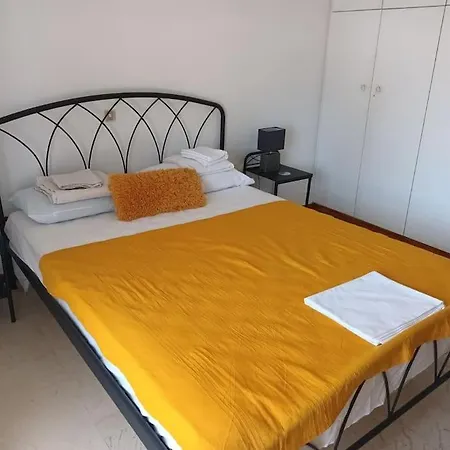 Vouliagmeni Riviera Center Between And Apartment Athens