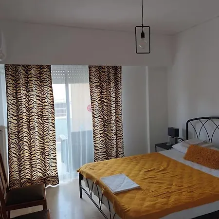 Vouliagmeni Riviera Center Between And Apartment Athens