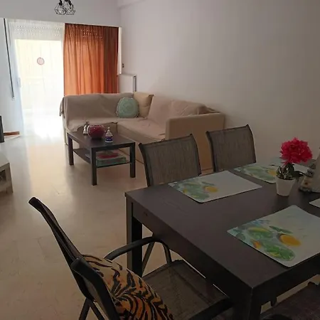 Apartment Vouliagmeni Riviera Center Between And Athens