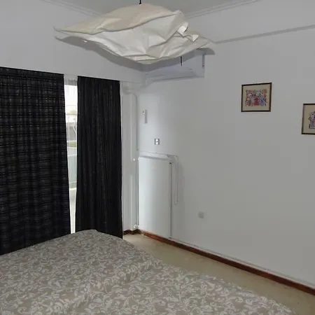 Vouliagmeni Riviera Center Between And Apartment *